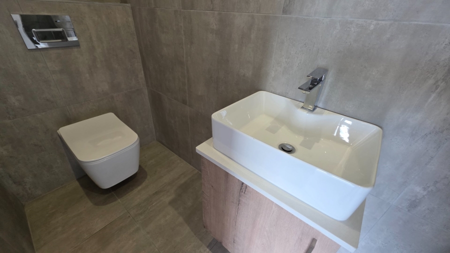 2 Bedroom Property for Sale in Hartenbos Central Western Cape